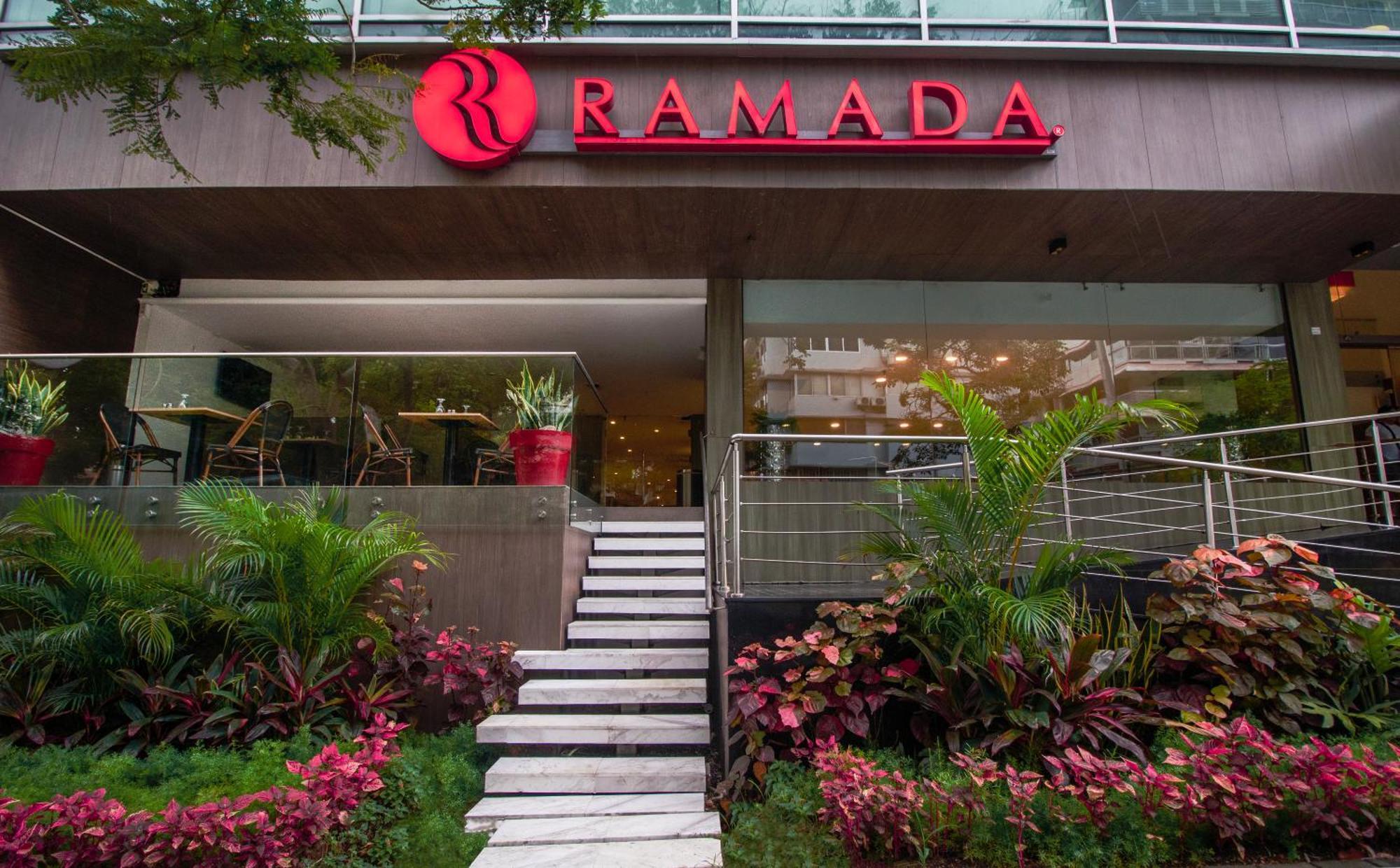 Ramada By Wyndham Panama Via Argentina Hotell Exteriör bild