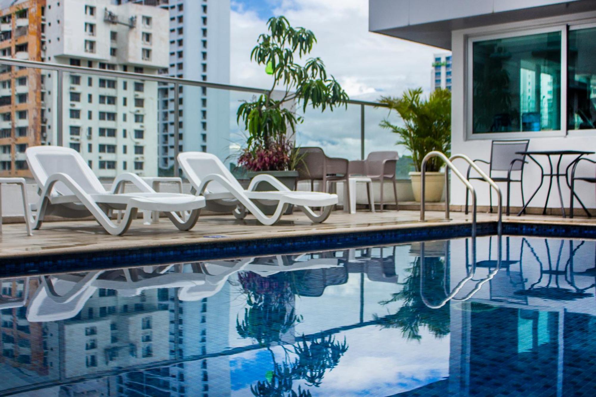 Ramada By Wyndham Panama Via Argentina Hotell Exteriör bild