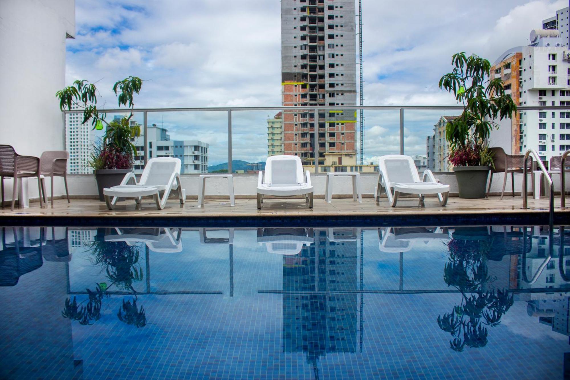 Ramada By Wyndham Panama Via Argentina Hotell Exteriör bild