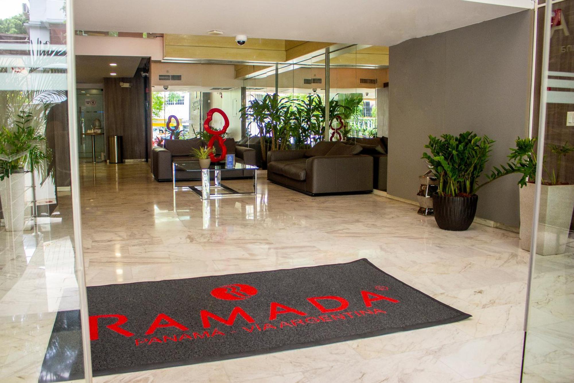 Ramada By Wyndham Panama Via Argentina Hotell Exteriör bild