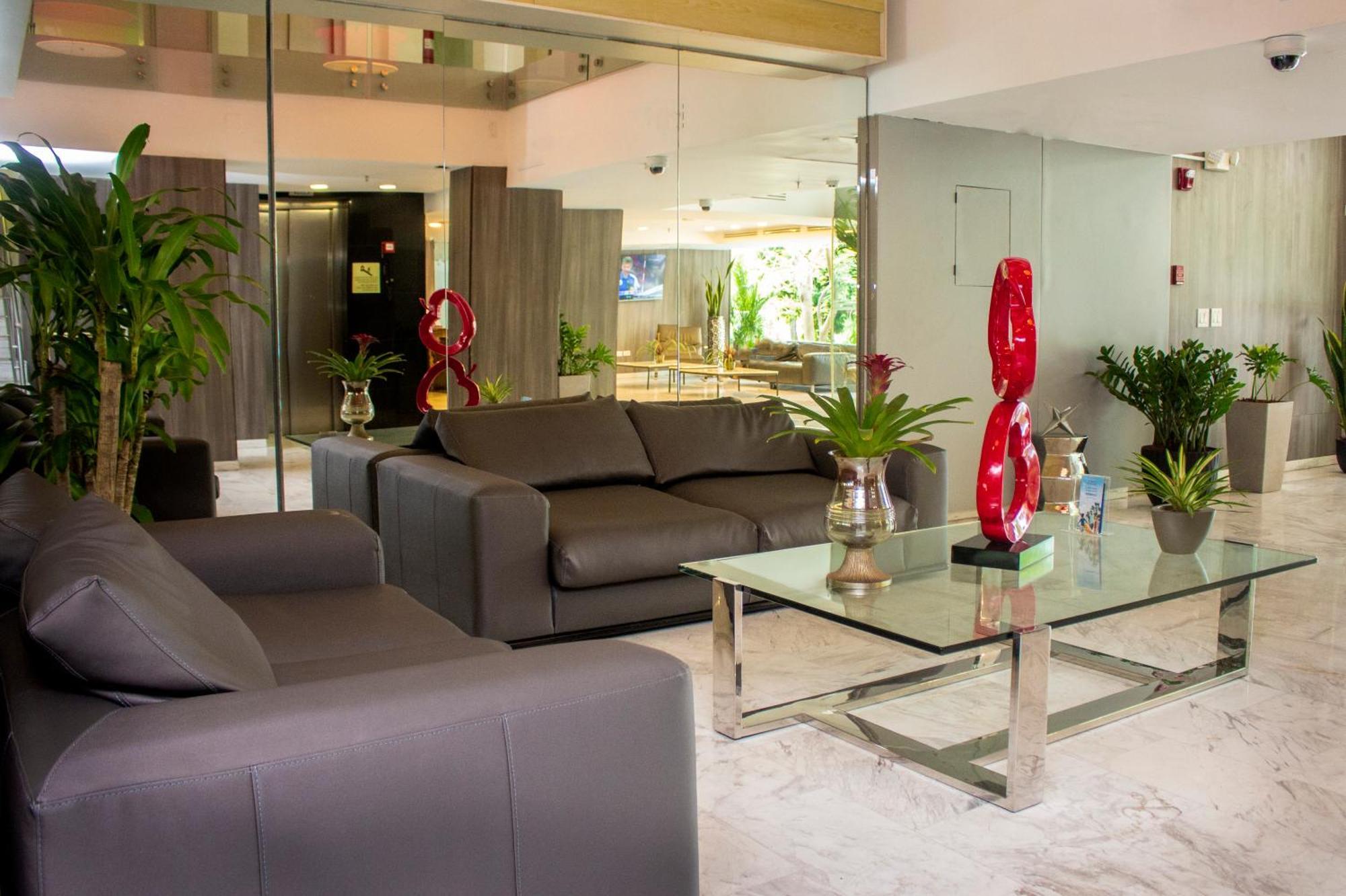 Ramada By Wyndham Panama Via Argentina Hotell Exteriör bild