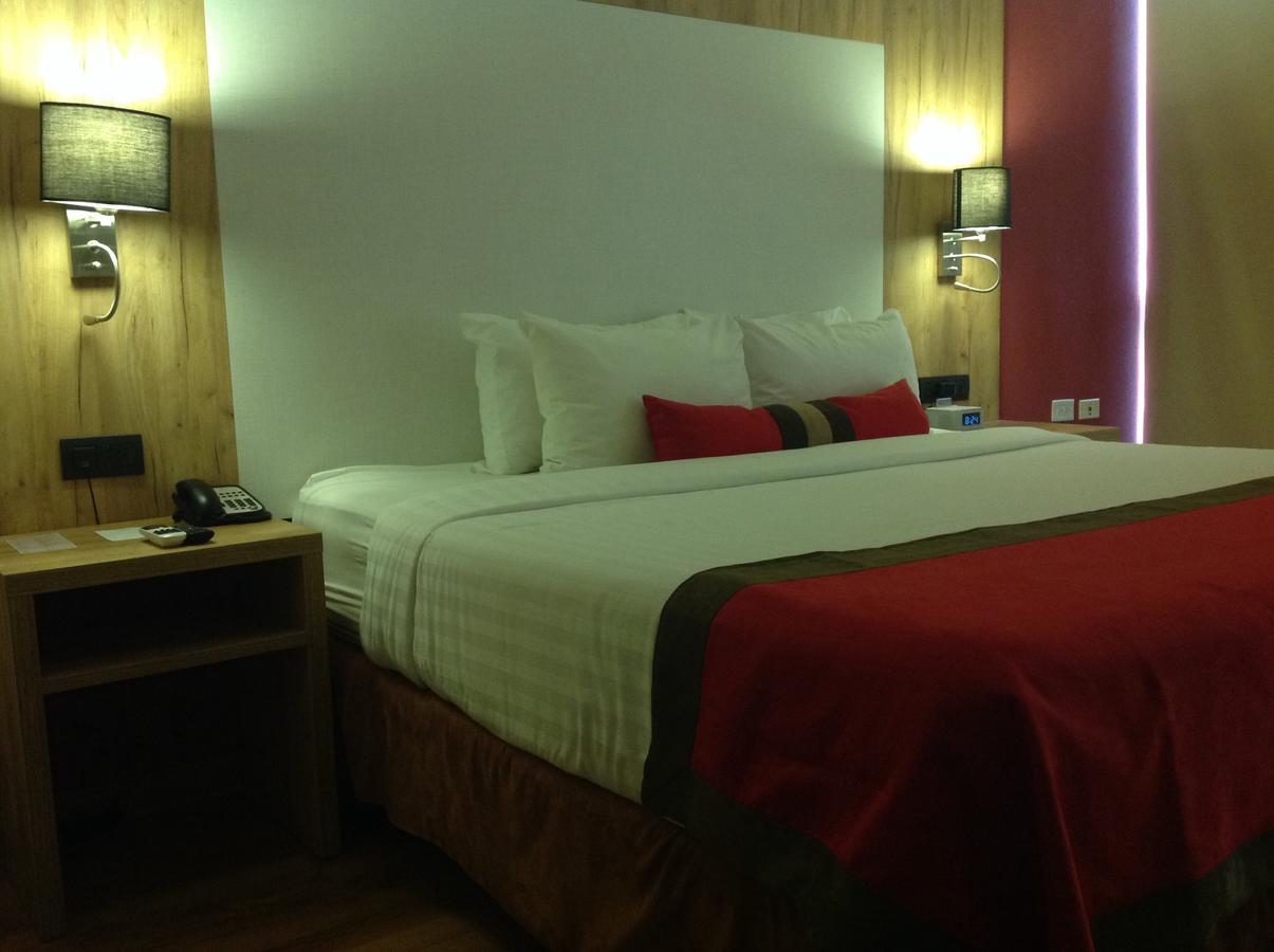 Ramada By Wyndham Panama Via Argentina Hotell Exteriör bild